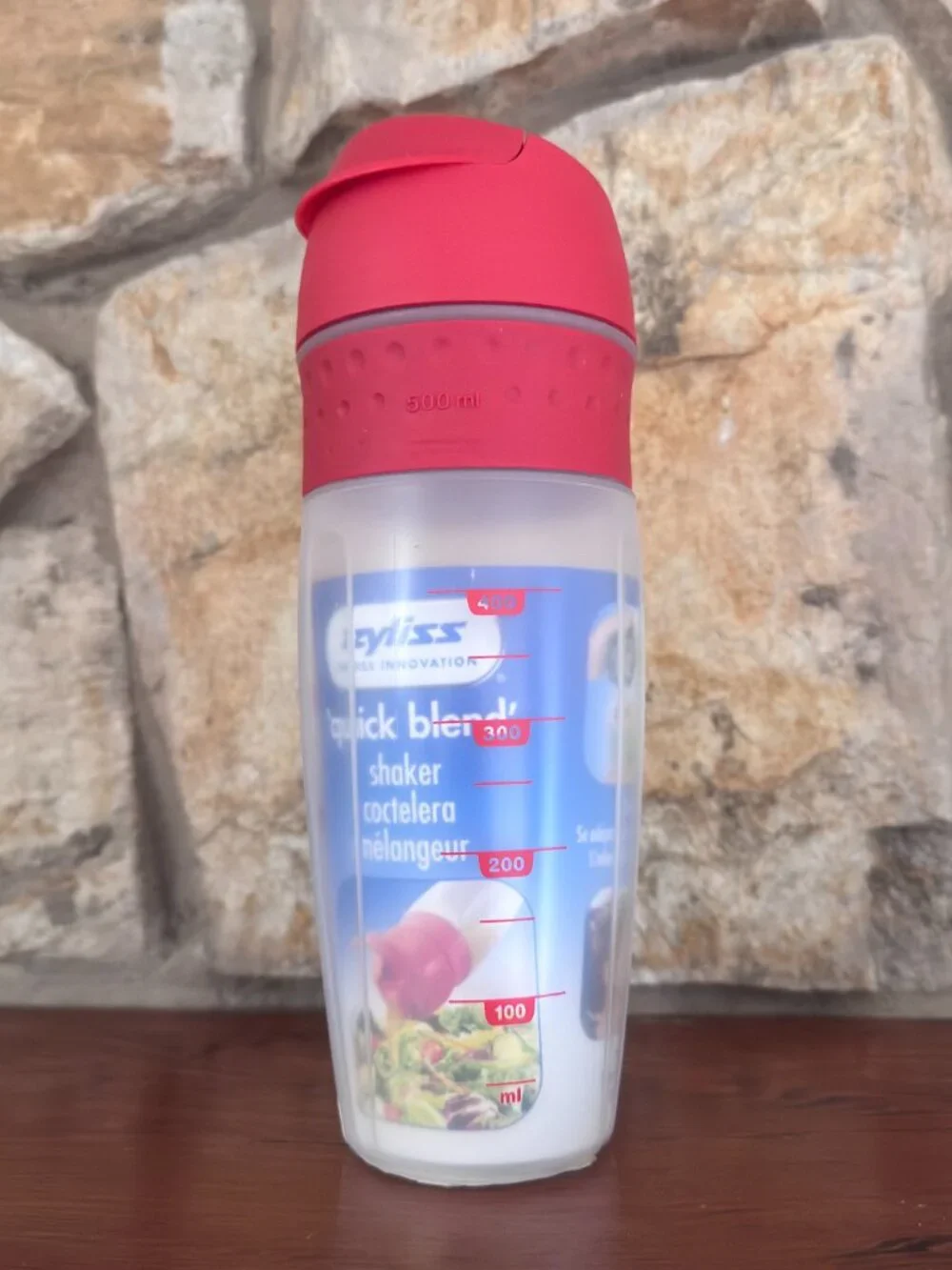 Zyliss Shaker — for quick and effective mixing of various liquids and sauces.
